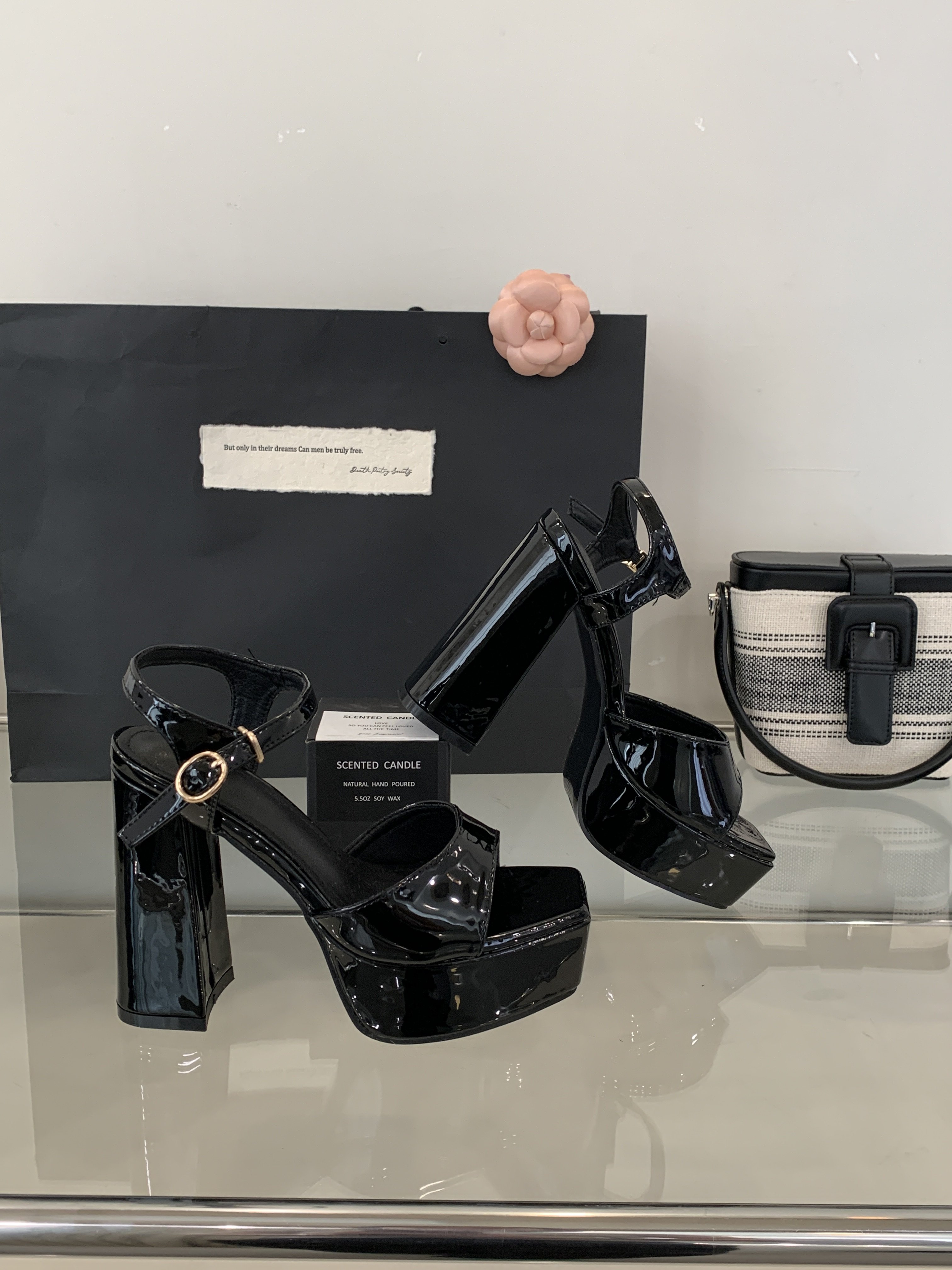 ВПП модель переходный мостик женская обувь 13см сверхвысокий следовать обувь женская водонепроницаемый платформа слово пояс слой краски толстая сандалии Женское лето 无品牌/无注册商标 