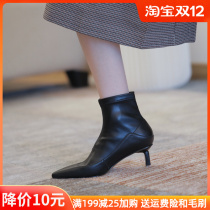 Spring and autumn new leather skinny boots Martin boots female leather pointed Chelsea short boots British style thin single boots