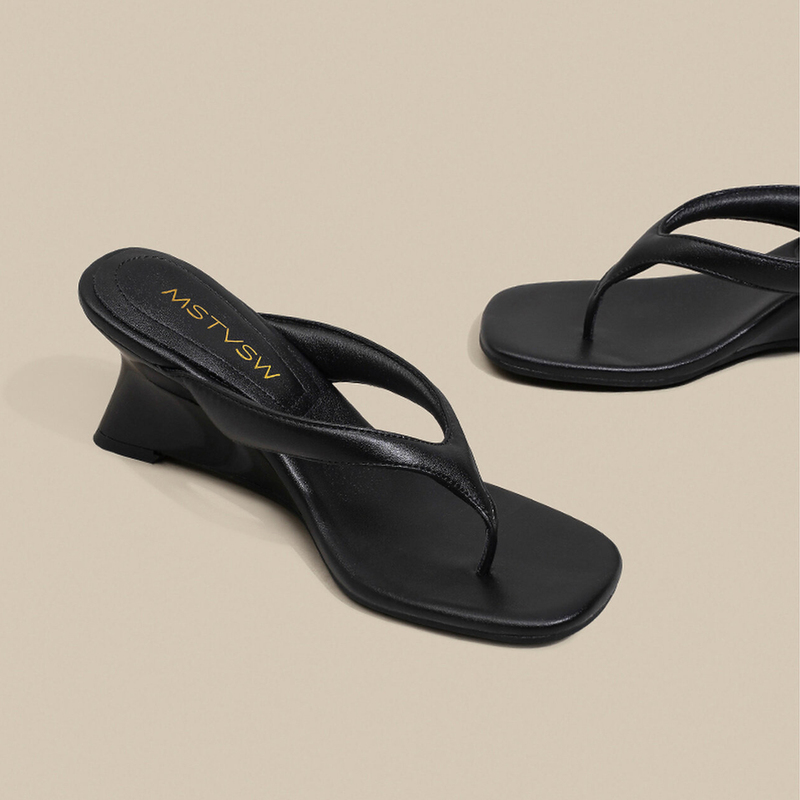 Michael Kimi Square-Toe Wedge Flip-Flops for Women 2026 Summer New Style Black Versatile High-Heeled Sandals