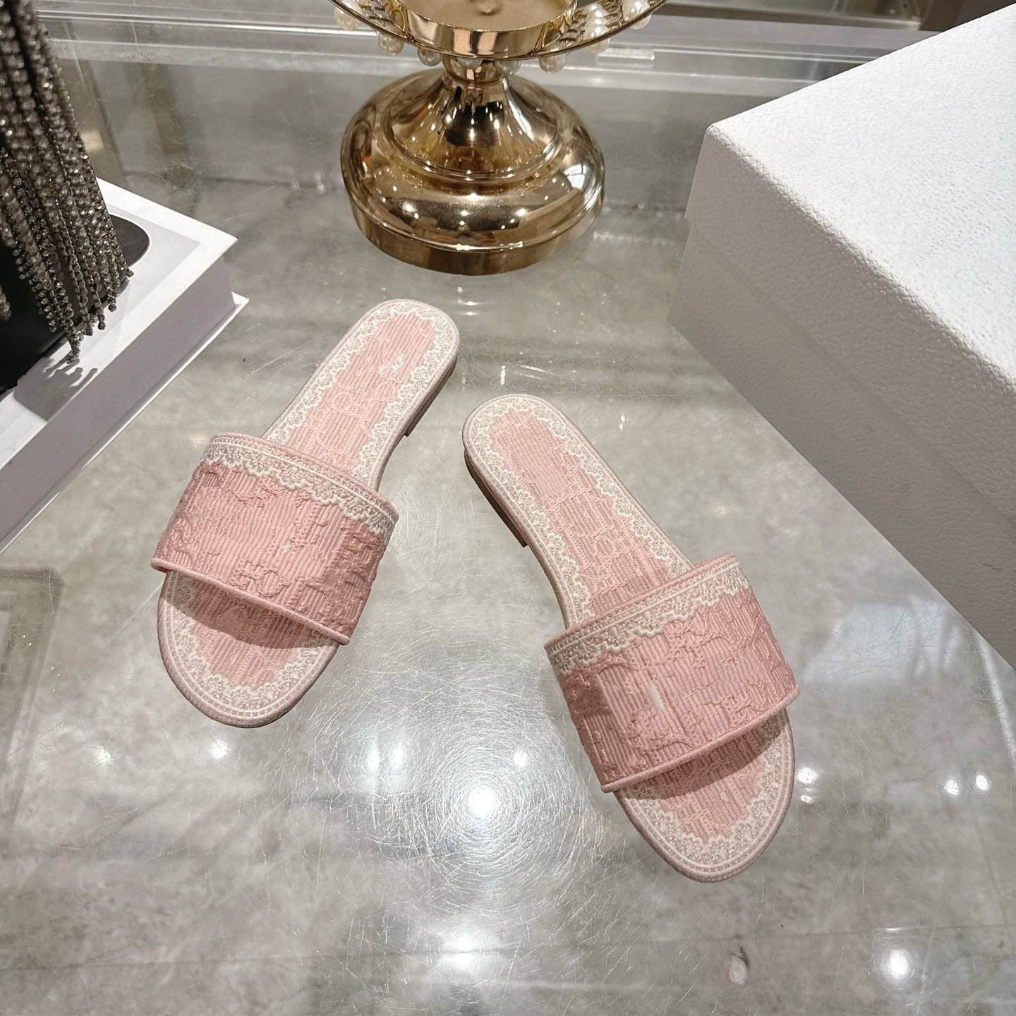 2026早春季新款蕾丝花边一字拖女平底外穿凉拖鞋夏季百搭露趾拖鞋 4