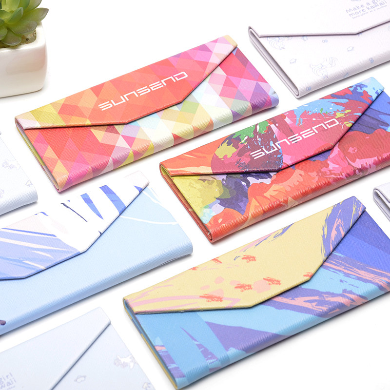 Korean version of hipster folding glasses case triangle creative sun glasses big box portable ins girl simple ink box