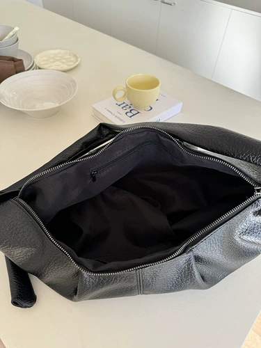 Брендовая ретро сумка на одно плечо