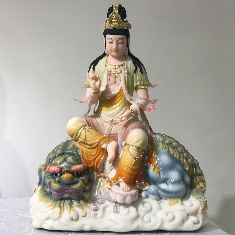 The Hanbai Jade Manjushri Bodhisattva Buddha statue is enshrined at home with pure bronze Puxian home ornaments painted with the three holy deities of Huayan