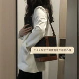 #Triumph Buckte Bag Специальная корректировка Сумка для ведра ведра под прикрепленным методом подмышек прикреплен к учебному пособию Feed