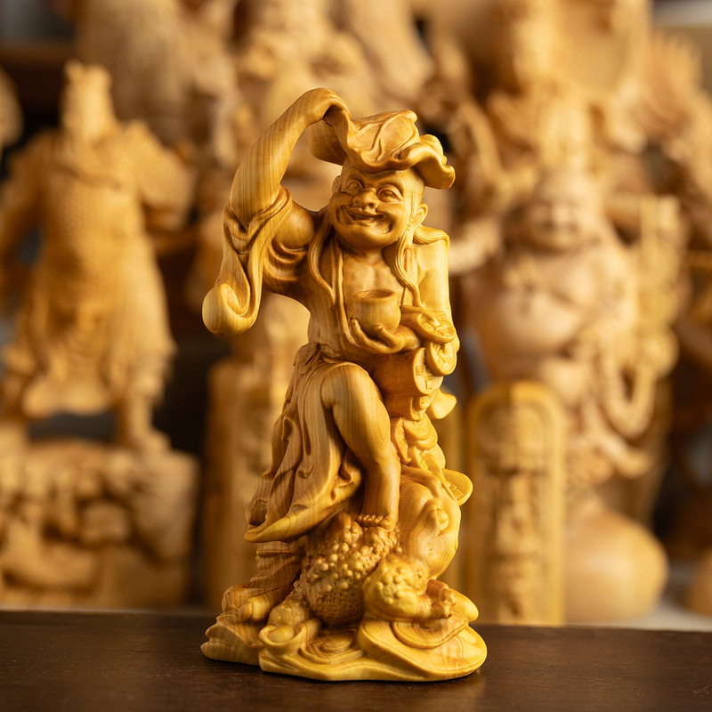 Leqing Small-Leaf Boxwood Carving Handicrafts, Liang Hui Playing with the Golden Toad, Home Decoration, Collection, Gift-Giving, Figurine