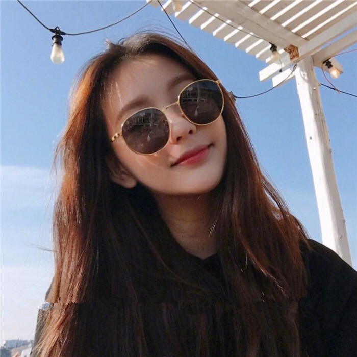 Sunglasses female 201 new round face square face web celebrity transparent ocean piece personality joker sun glasses hipster