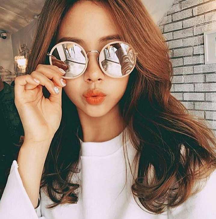 Kính râm nữ 2018 mới tròn cá tính Hàn Quốc hoang dã chụp mặt tròn retro là kính râm mỏng hipster gọng kính nam