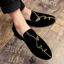 Summer mens pointed small leather shoes Inn Business Breathable Casual Bean beans Mens shoes Korean version of the night Shop Hair Stylist Leather Shoes