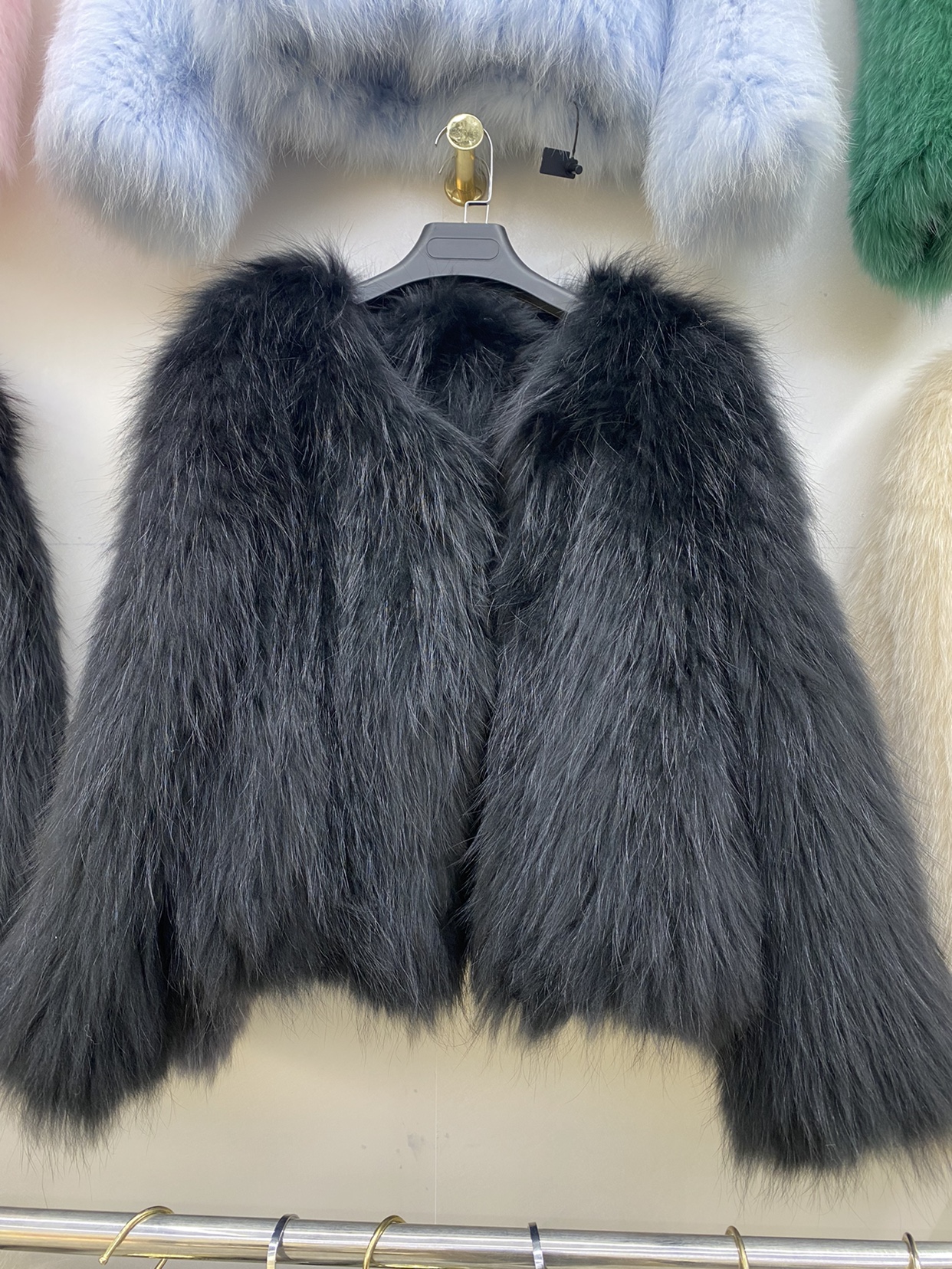 Imported raccoon fur long sleeves woven fur straw jacket pure color 100 hitch a thin short lefox fur grass 