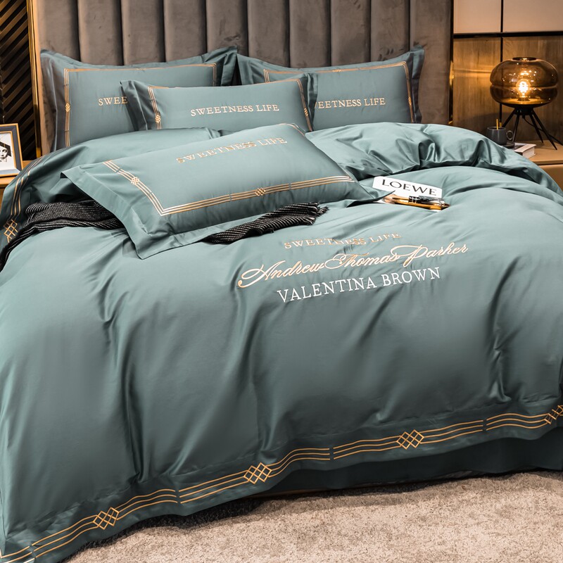Nordic wind luxury cotton four piece of simple embroidery is set in European sheets 1 8m bed bedding