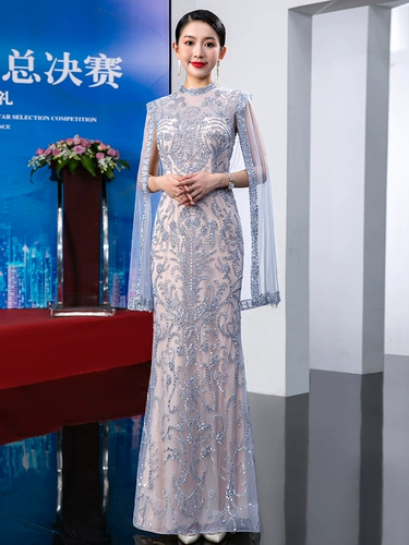 Элегантное свадебное платье для матери