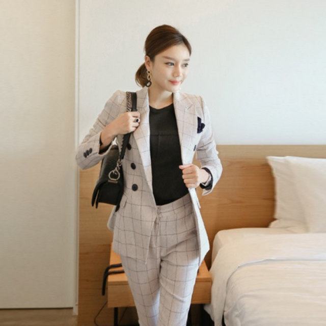 Suit suit female 2019 spring new Korean version OL temperament professional suit jacket slim plaid casual trousers