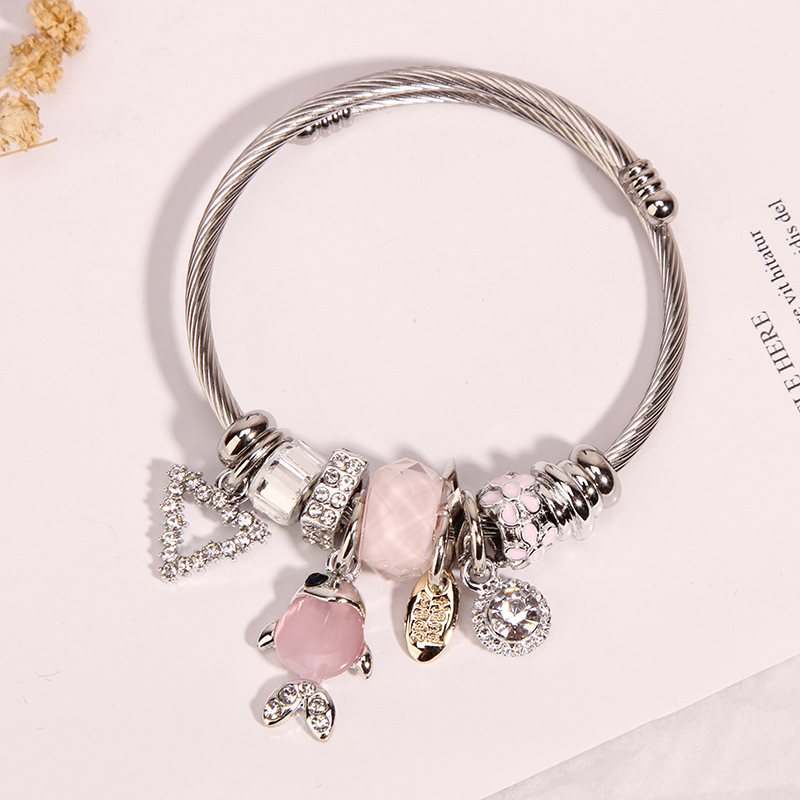 Trendy DIY Bead Bracelet for Women, Unique Design, Versatile Bracelet, Korean Style, Multi-Element Small Goldfish Pendant Bracelet, Trendy