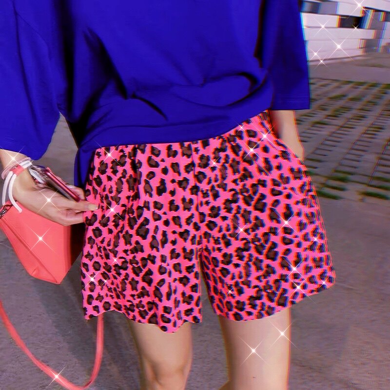 Goddess Spice Girl with the same style Sao pink rose red fitness sports loose casual hot pants wide-leg BAO WEN five-point shorts