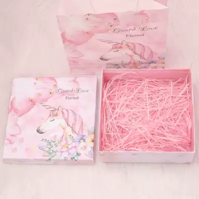 Girl heart birthday gift box 18-year-old gift best friend to give girls a sense of ceremony exquisite small objects cute and practical