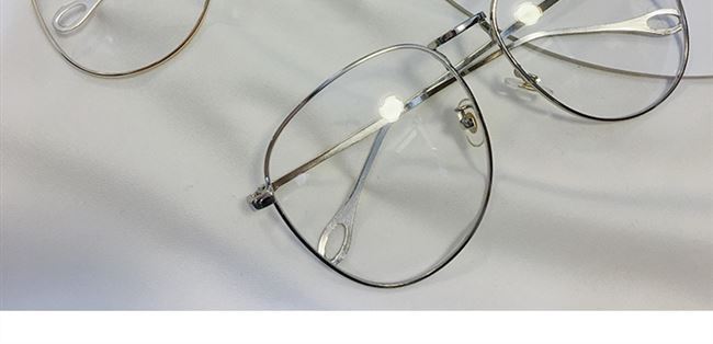 Kính quá khổ mở rộng nửa khung kính nam chiều rộng khung 160 khoảng cách chân 170-180 mặt lớn khung lớn kinh can