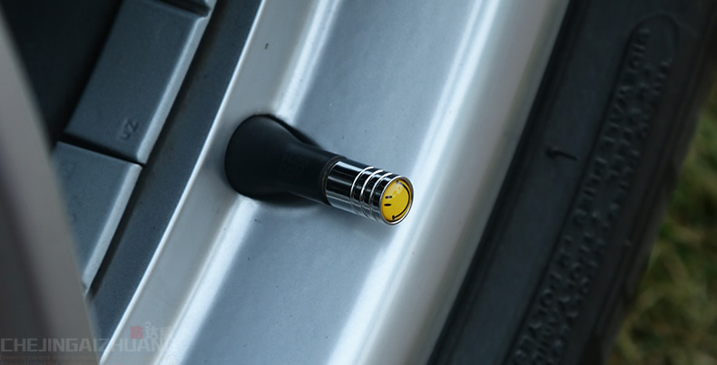 Porsche van lốp xe van nắp van lõi nắp van trang trí van chuyển đổi cá tính - Sửa đổi ô tô chổi lau rửa xe ô tô