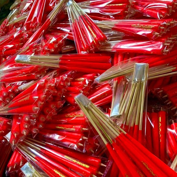【Super Affordable 100-Pack】Household Bamboo Stick Candles for the 15Th Day of the Lunar Calendar, Festival Candles, Mid-Autumn Festival, Qingming Festival, Gold-Embossed Red Candles