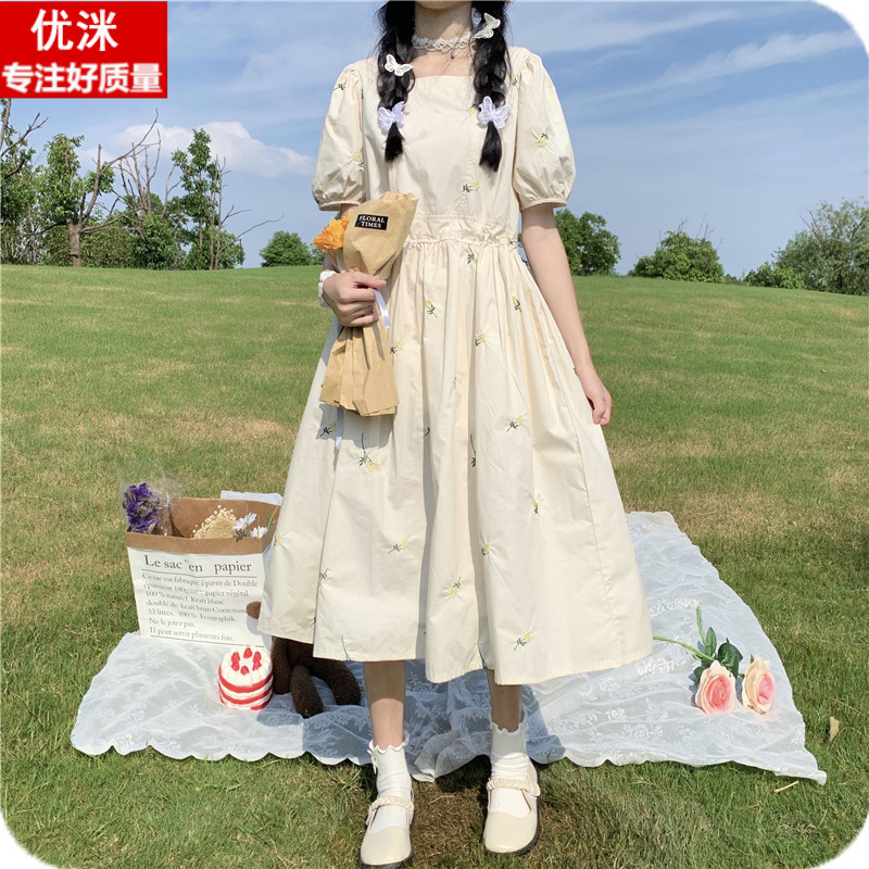 Girls' Summer Dresses for Junior High School Students, Preppy Style, 13-Year-Old Girls, Stylish, Vintage, Over-The-Knee Long Skirts