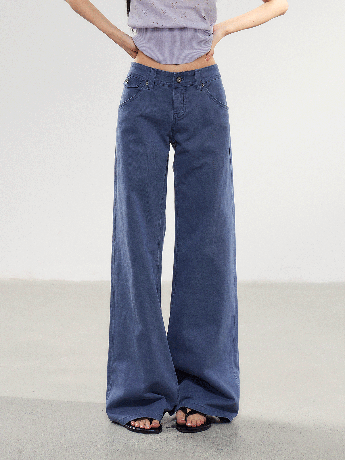 WITHMIN Dark Blue Low-Rise Straight-Leg Jeans