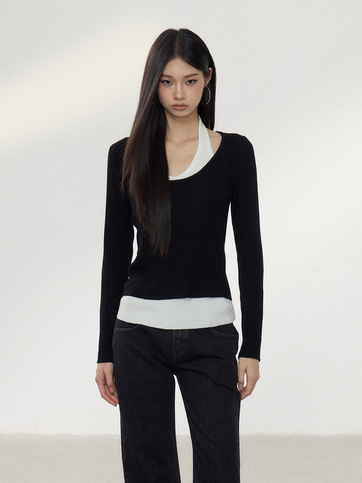 WITHMIN Contrast-Color Layered-Look Halter Long-Sleeve Tee