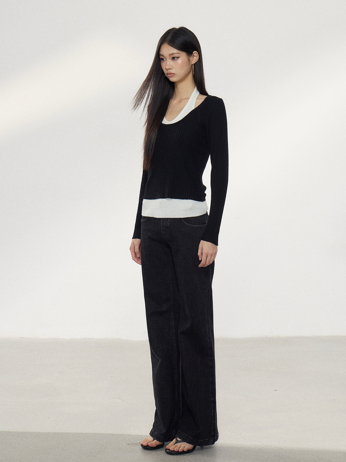 WITHMIN Contrast-Color Layered-Look Halter Long-Sleeve Tee