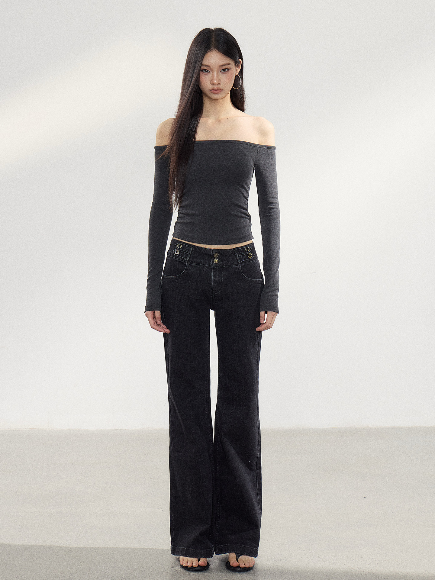 WITHMIN Black Low-Rise Flared Jeans
