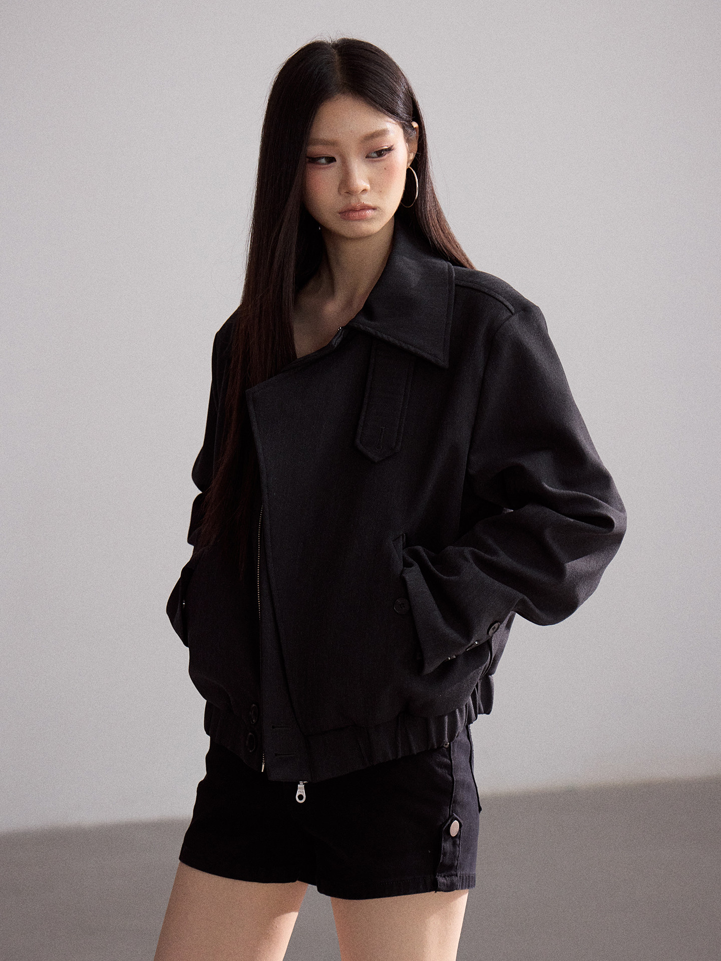 WITHMIN Black Zip-Up Lapel Jacket