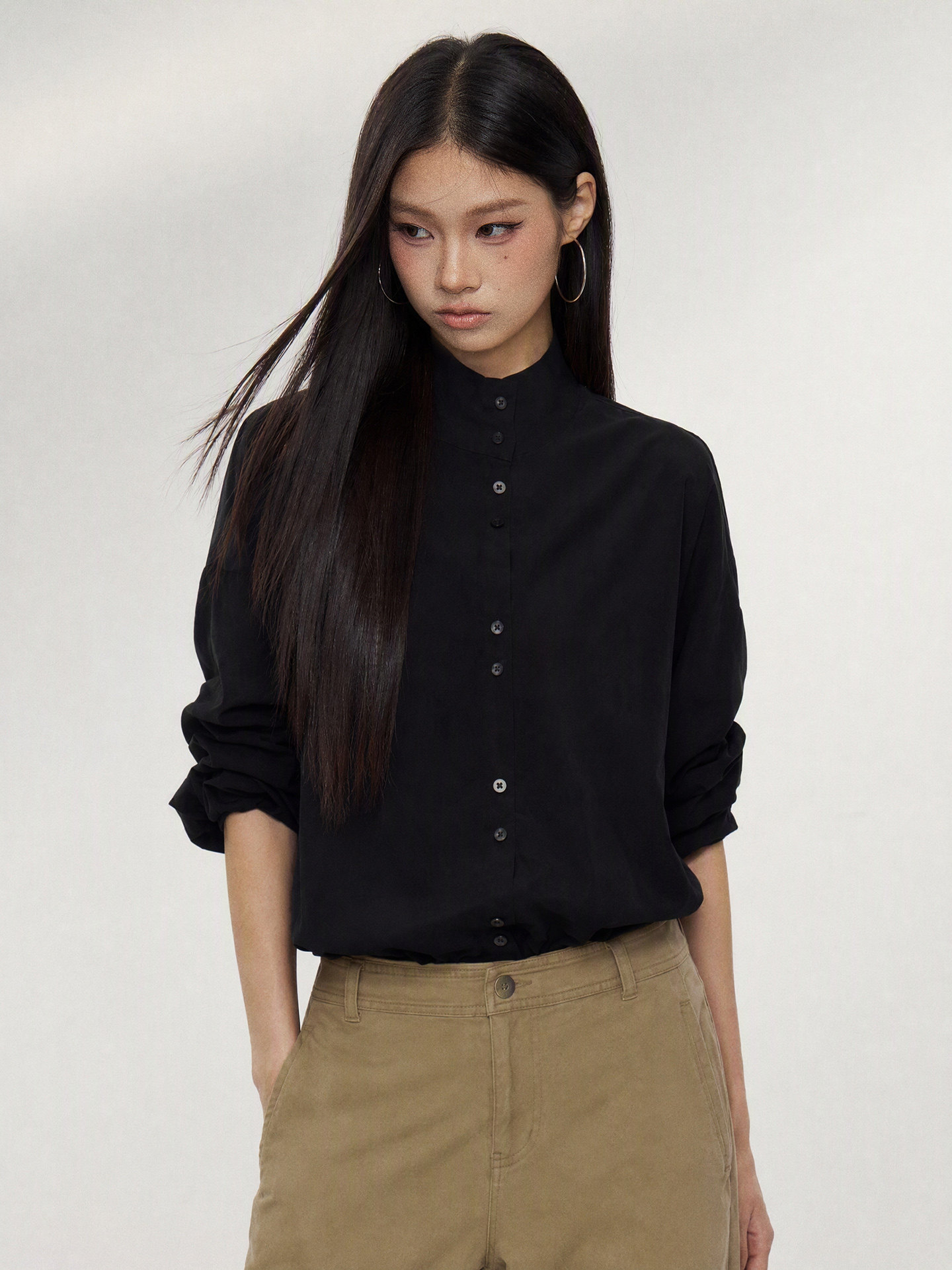 WITHMIN Black Stand-Collar Shirt