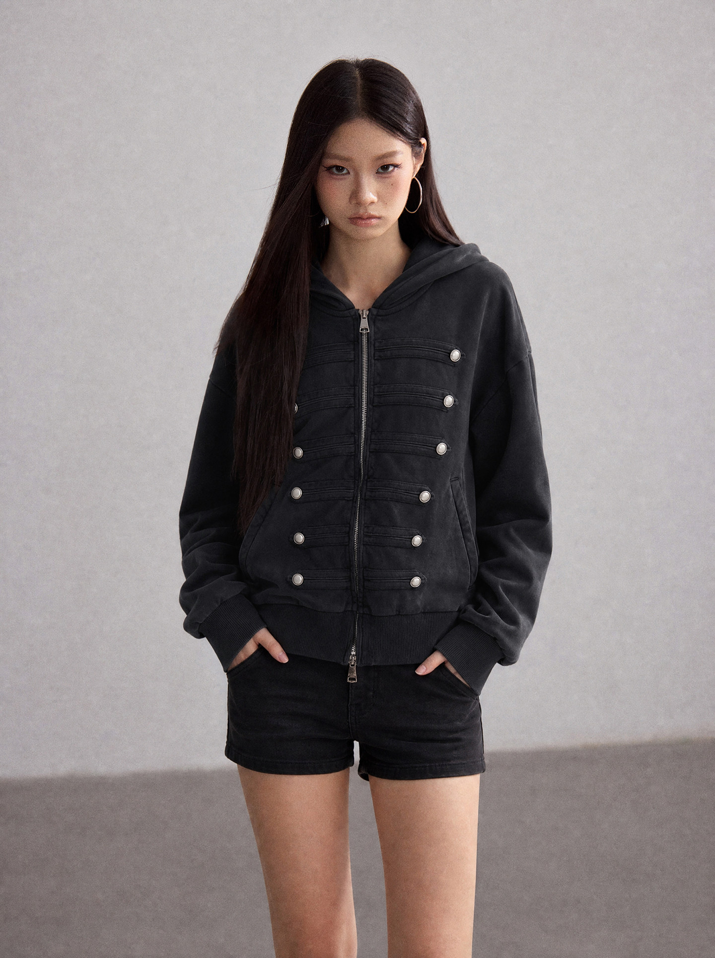 WITHMIN Hooded Zip-Up Sweatshirt