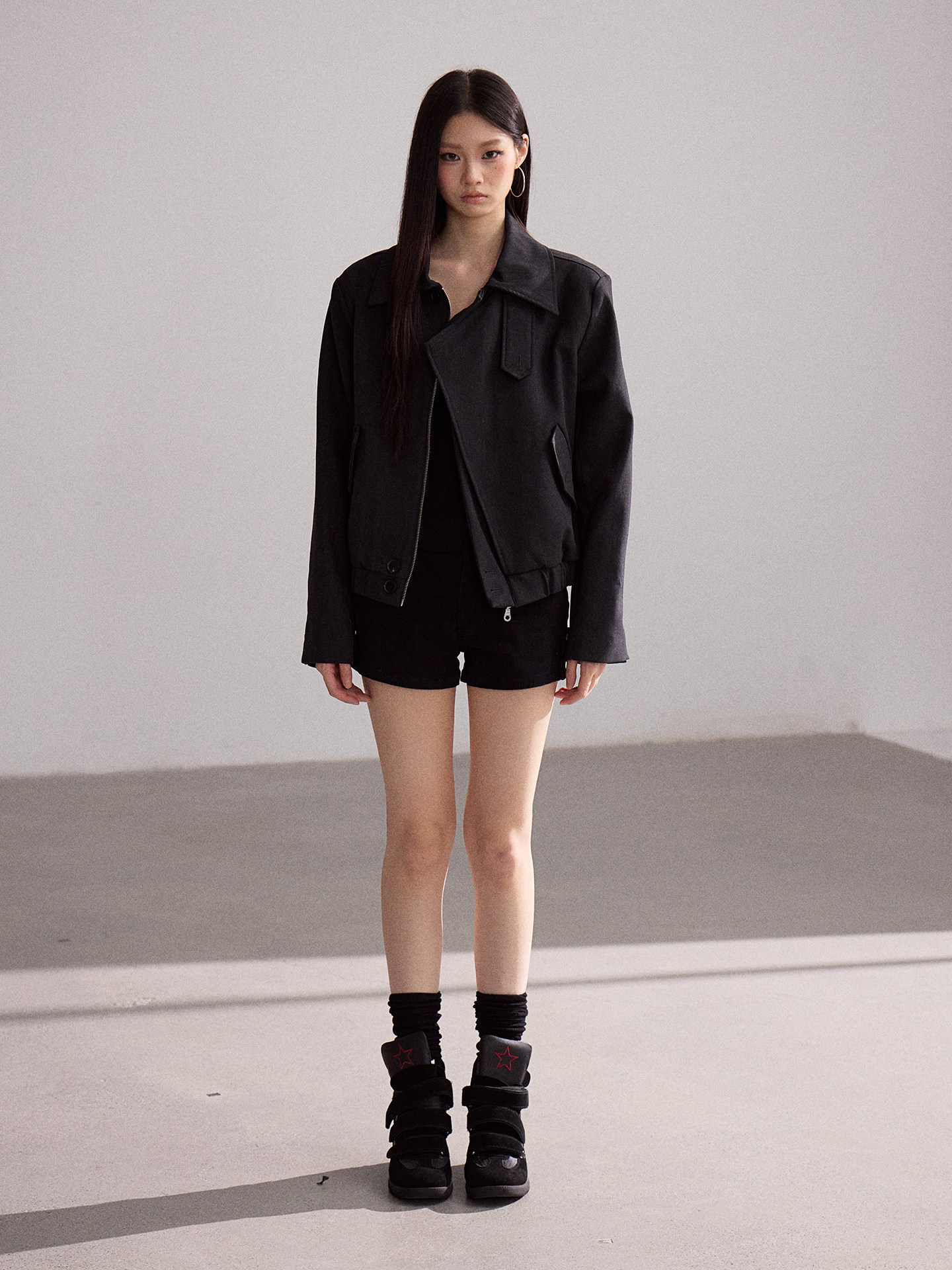 WITHMIN Black Zip-Up Lapel Jacket