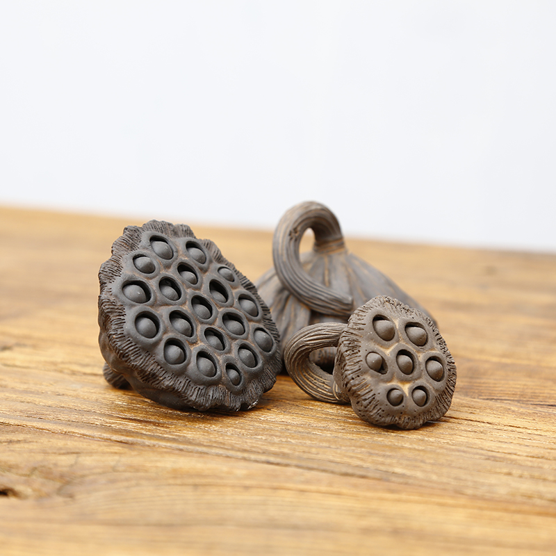 Boutique can raise purple sand handmade tea Pet tea play showerhead lotus seeds can shake the tea ceremony Tea tray tea ornaments