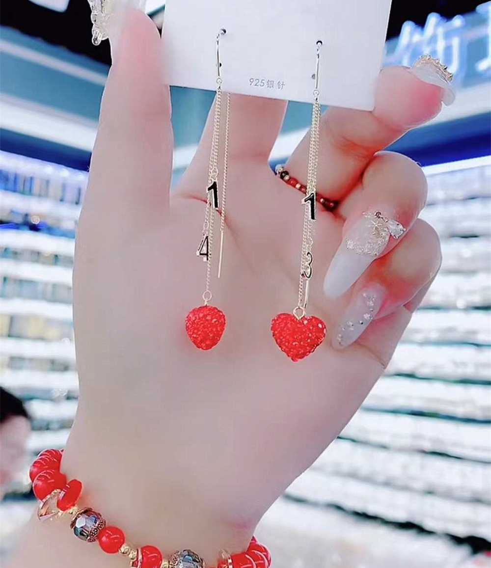 Japan-ROK fashion water drop loving 1314 ear necklace anti-allergy not falling out of color earrings female tennis red 100 hitch Elegant Ear Accessories Tide