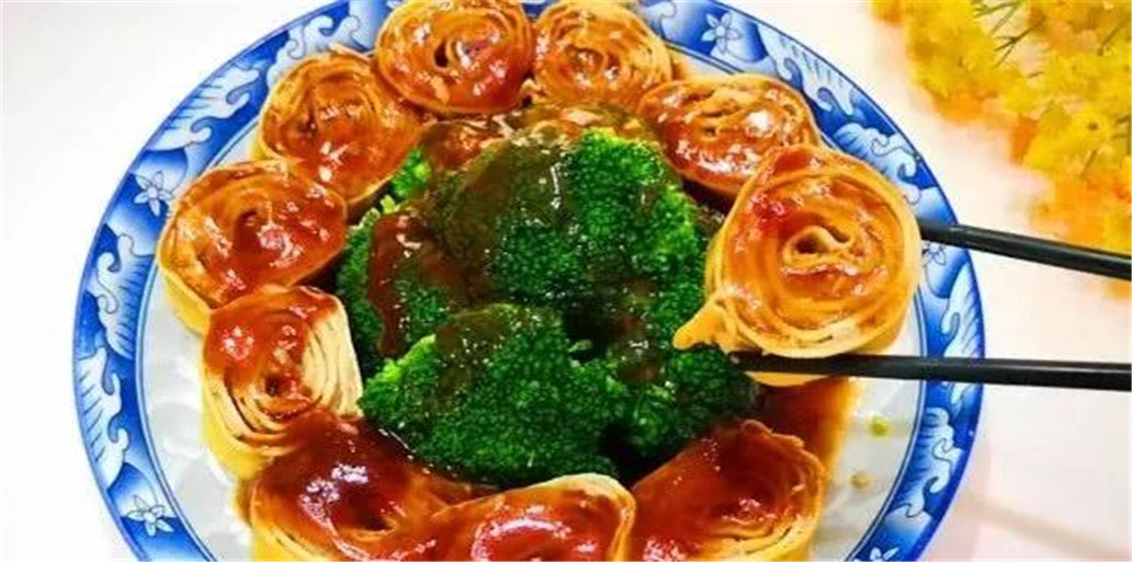 西兰花加点它,营养更丰富,含钙量极高!