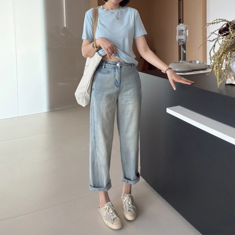 European Style 2026 Spring/Summer Thin Cropped Jeans for Women, Pear-Shaped Body, Loose Fit, Slimming, Petite, Straight-Leg Cigarette Pants
