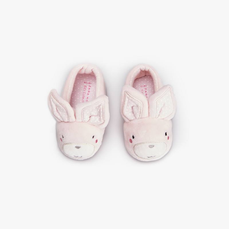Giày dép dễ thương của Zara Home Children có thể được mang bên ngoài dép đi trong nhà hình thỏ 17007371050 dep mang trong nha