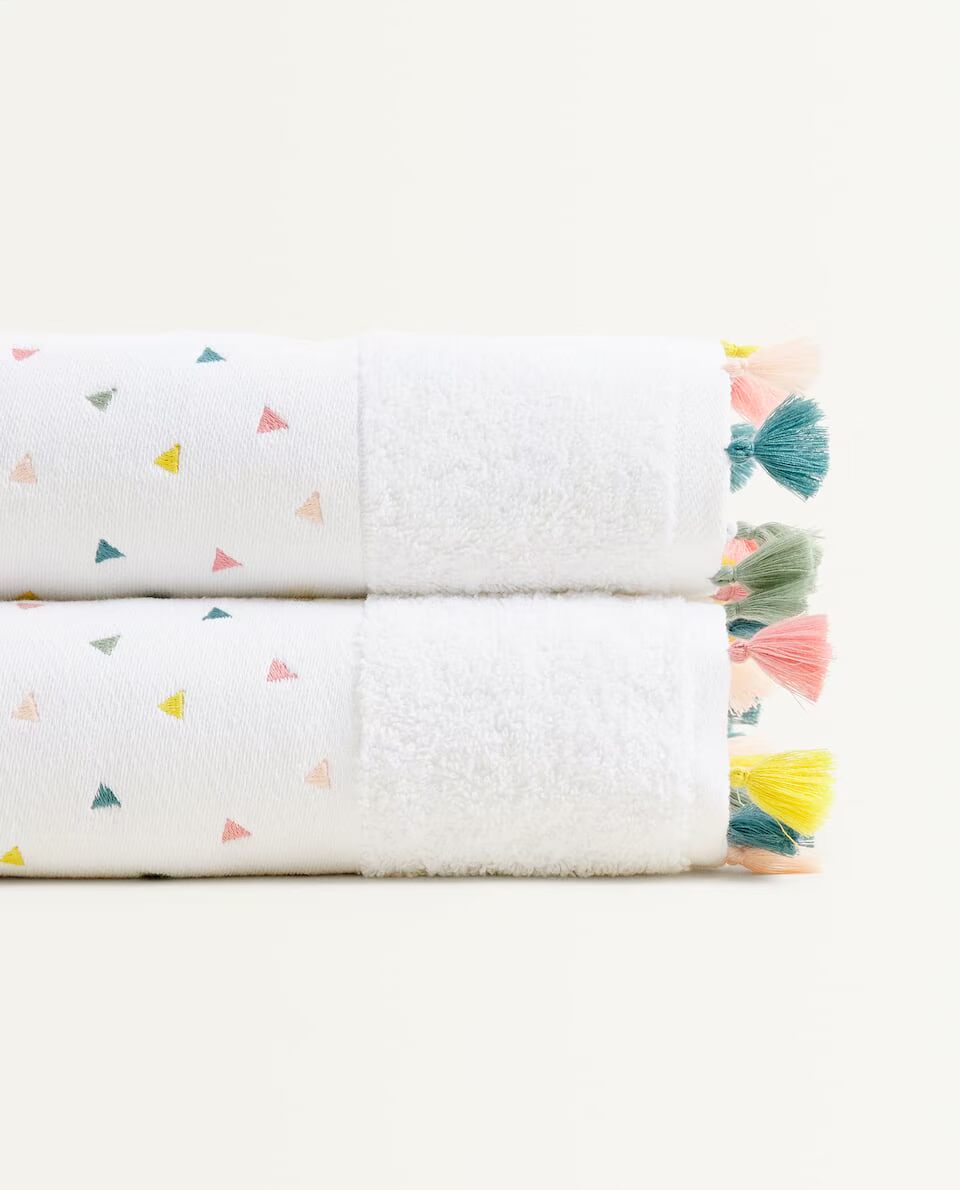 Zara Home KIDS Bộ sưu tập dễ thương Tam giác thêu nhiều màu hoa Dot Khăn 44468013250 - Khăn tắm / áo choàng tắm khăn xô aden