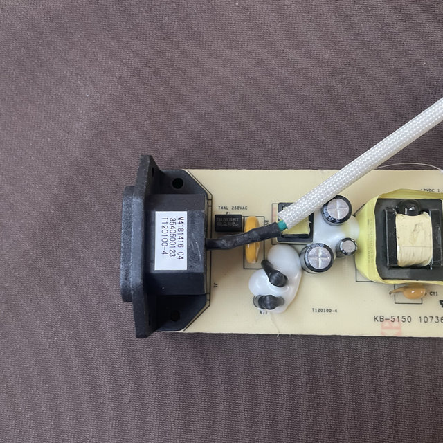 Tl-Sg5428 Tl-Sf1016D Full Gigabit Three-Layer Network Management Switch Power Supply 12V1A Tested