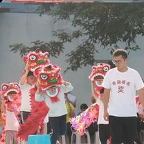 Dragon and lion dance childrens props small lion dragon head nine-section dragon kindergarten stage performance for primary school sports meeting