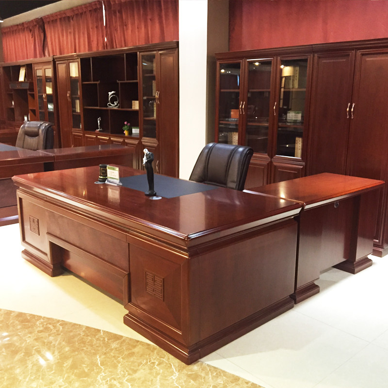 Boss desk Solid Wood boss table president table 2 4m 2 8m 3 2 m high - end boss large - grade table
