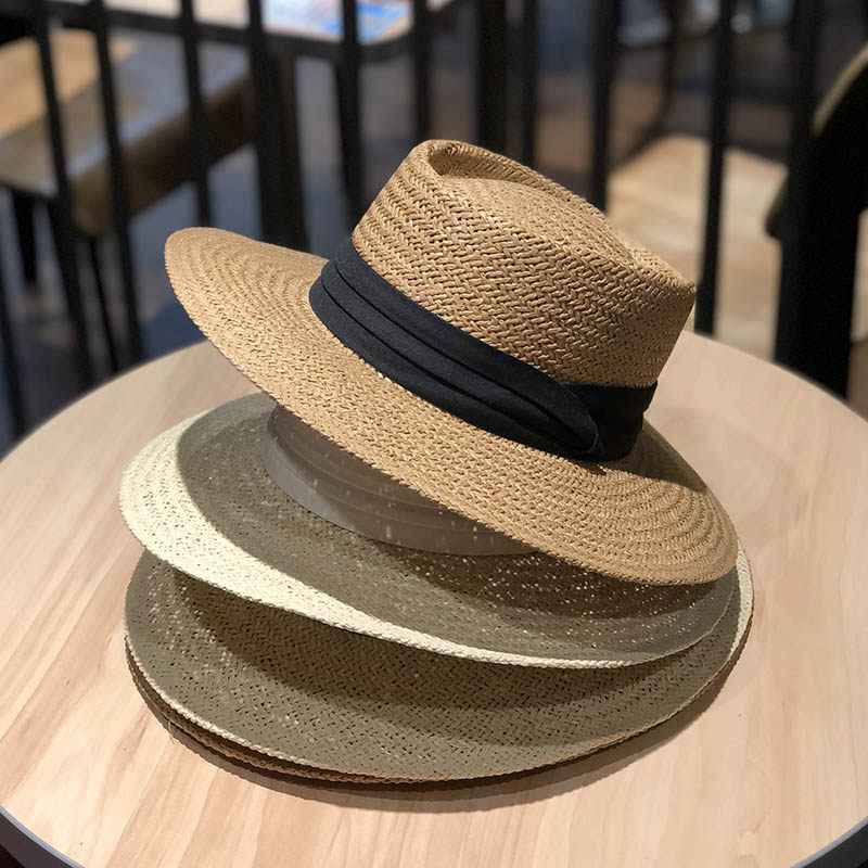 Summer handcrafted wide-brimmed and flat-brimmed socialite hats by Instagram influencers, sunshade and sun protection, vacation beach straw hats for children detail image 1