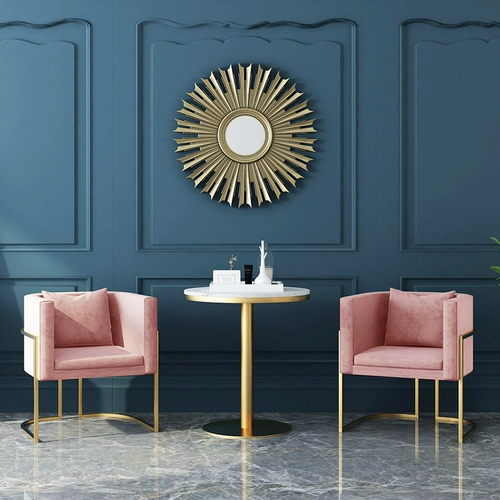 Одиночный диван балкон маленький стол и стул скандинавский минималистский современный световой роскошный сеть красная маленькая квартира ленивая спальня повседневная стул