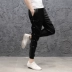 Xu hướng mùa hè Hàn Quốc Harlan crop quần nam màu đen chân thường quần mid-span cá tính quần nam không chính thống - Quần Harem quần baggy nam Quần Harem