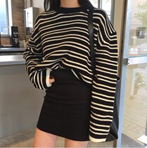 Autumn Winter New Womens Dress Korean Version Loose of Lazy Wind Sweater Womens Round Collar Students Classic Black And White Striped Needling Jersey