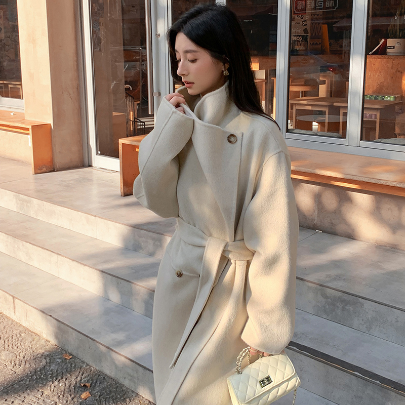 Camel Wool Niche Style Diagonal Placket French Elegance Stand Collar High-End Wool Double-Faced Coat 2025 New Model Camel Wool Niche Style Diagonal Placket French Elegance Stand Collar High-End Wool Double-Faced Coat 2025 New Model