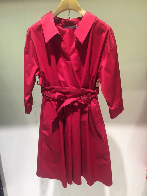 Mùa thu 2019 sản phẩm mới của nữ ca sĩ Liya Yi áo sơ mi cổ lọ thắt eo đầm 194C4B40H - Sản phẩm HOT