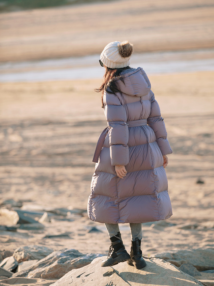 Feather 2022 long 95 peace of mind white velvet collects and thin feather feather clothes are extended by sub - sub - load