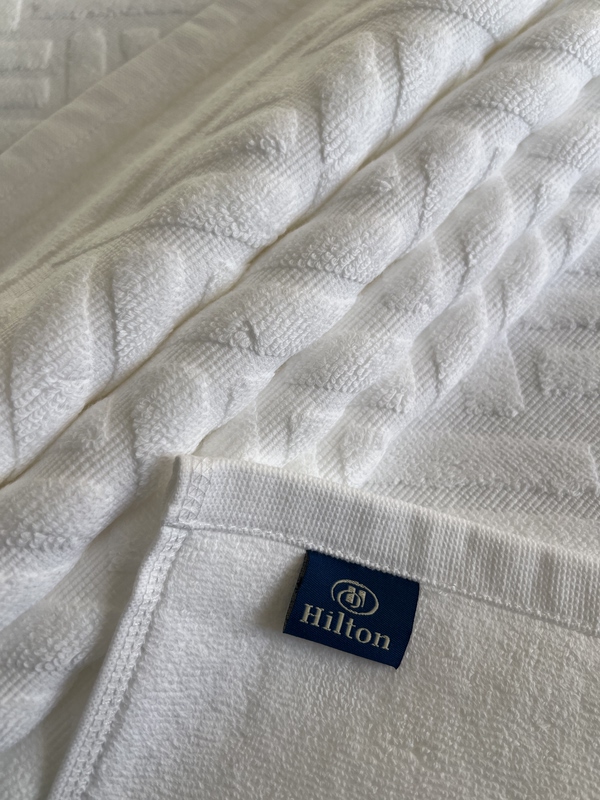 Hilton Hotel Floor Towels, Floor Mats, Oversized Bath Towels, Face Towels, Bathroom Thickened Absorbent Simple Wrap Towels, 100% Cotton
