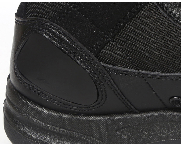 Boots militaires en cuir - lumière - Ref 1399299 Image 13