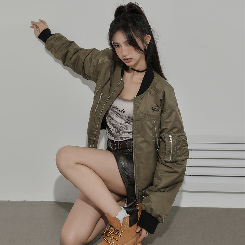 Vonyusuf Autumn and Winter American Retro Cotton Jacket for Women, Thickened Loose Cotton-Padded Baseball Collar Flight Jacket Trendy